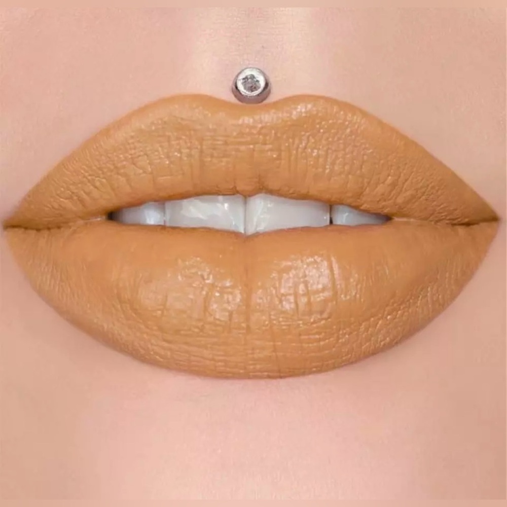 Gardening H.o.e Jeffree Star Brand New Velvet Trap Lipstick